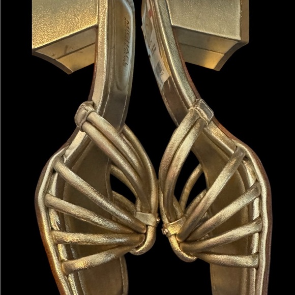 Michael Kors Gold Slip in NWT size 6 - Picture 4 of 5